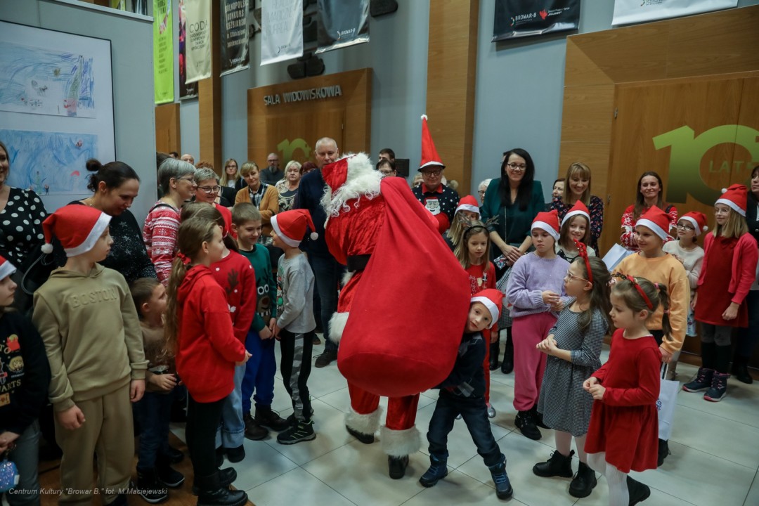 Pocztowki z zimowej krainy IV 2023-2151